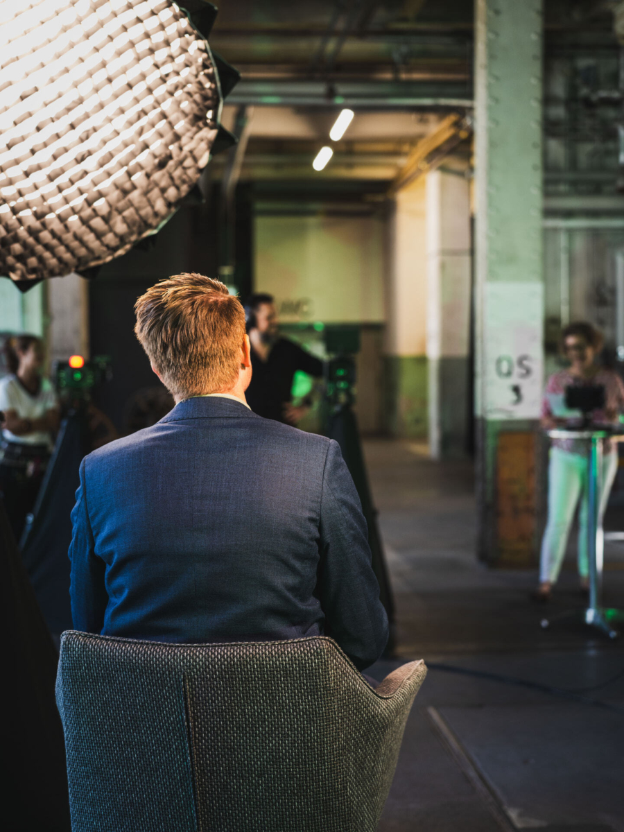 AdInterimManagement_Video_Drehtag_Perspektive_interviewtesGLMitglied